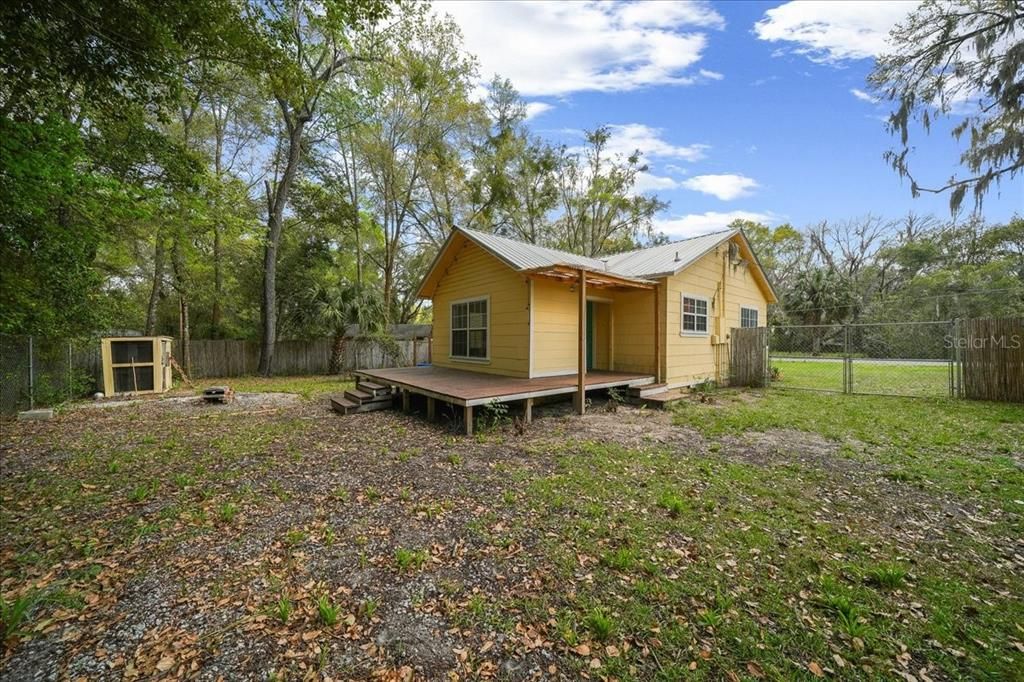 Activo con contrato: $149,900 (2 camas, 1 baños, 962 Pies cuadrados)