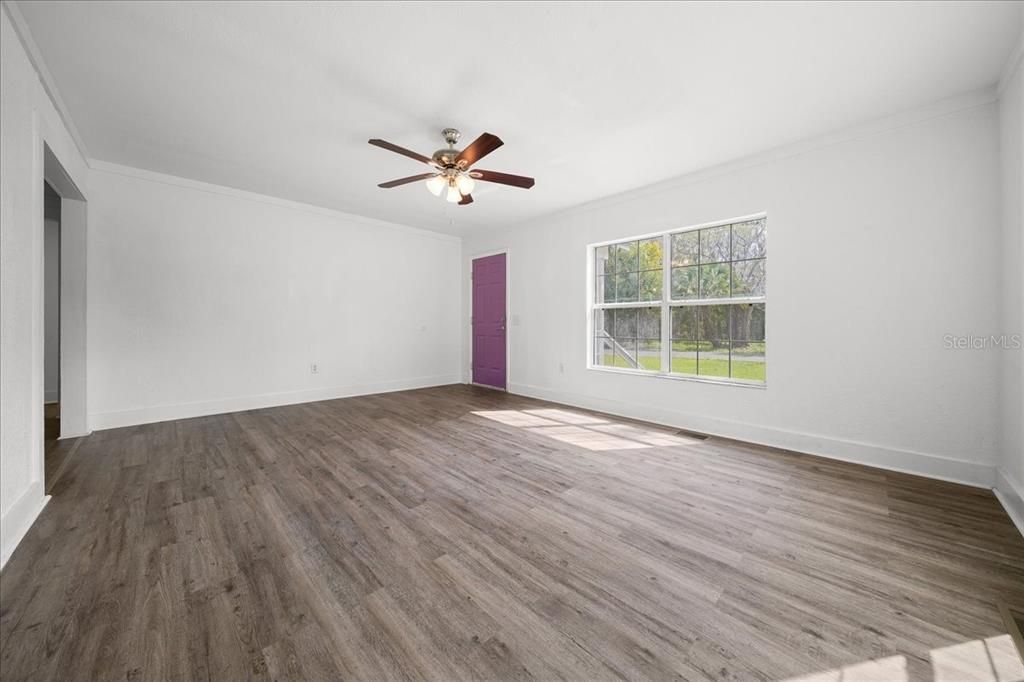 Activo con contrato: $149,900 (2 camas, 1 baños, 962 Pies cuadrados)