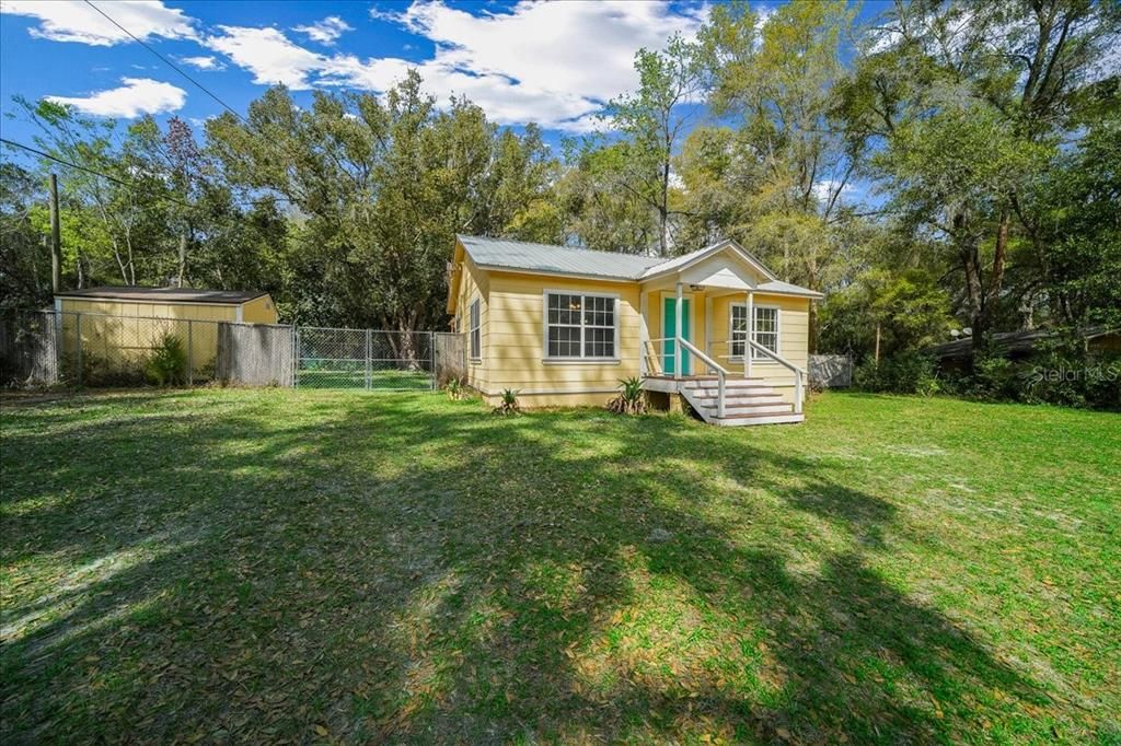 Activo con contrato: $149,900 (2 camas, 1 baños, 962 Pies cuadrados)