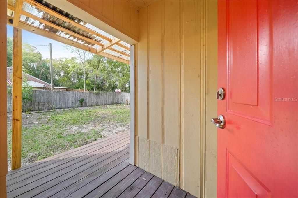 Activo con contrato: $149,900 (2 camas, 1 baños, 962 Pies cuadrados)