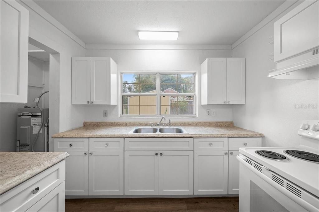 Activo con contrato: $149,900 (2 camas, 1 baños, 962 Pies cuadrados)