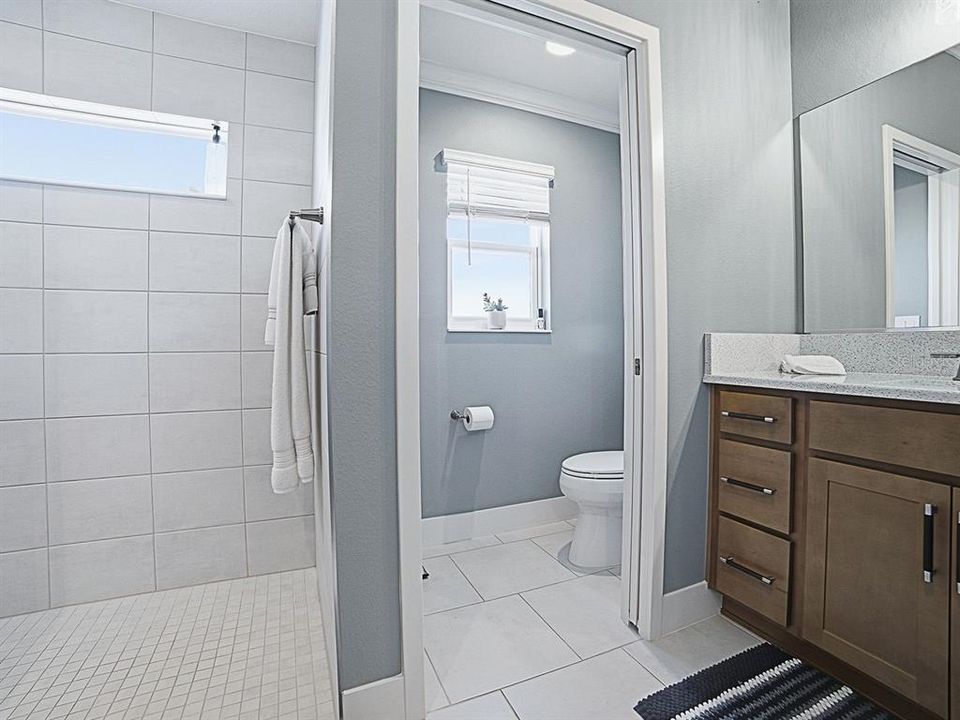 Active With Contract: $789,900 (3 beds, 2 baths, 1929 Square Feet)