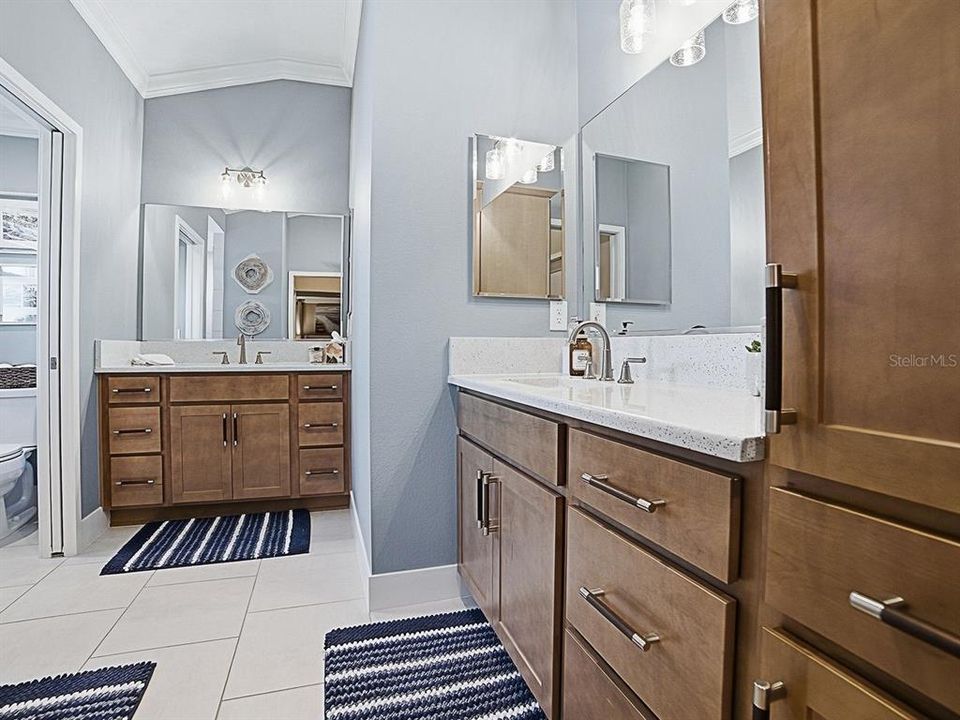 Active With Contract: $789,900 (3 beds, 2 baths, 1929 Square Feet)