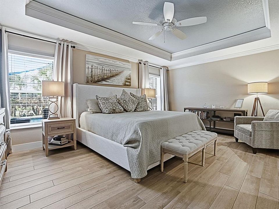 Active With Contract: $789,900 (3 beds, 2 baths, 1929 Square Feet)