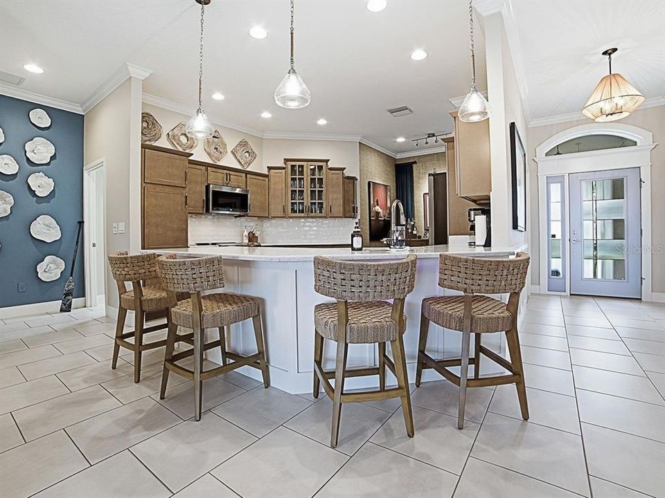 Active With Contract: $789,900 (3 beds, 2 baths, 1929 Square Feet)