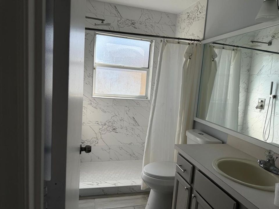 В аренду: $2,300 (3 спален, 2 ванн, 1359 Квадратных фут)