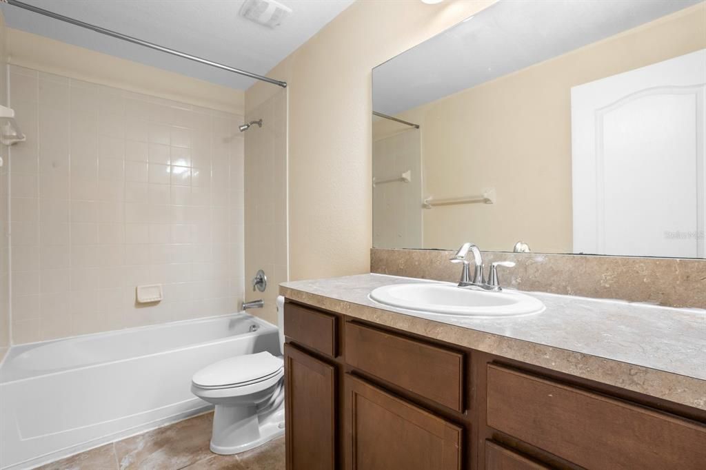Active With Contract: $2,100 (3 beds, 2 baths, 1760 Square Feet)