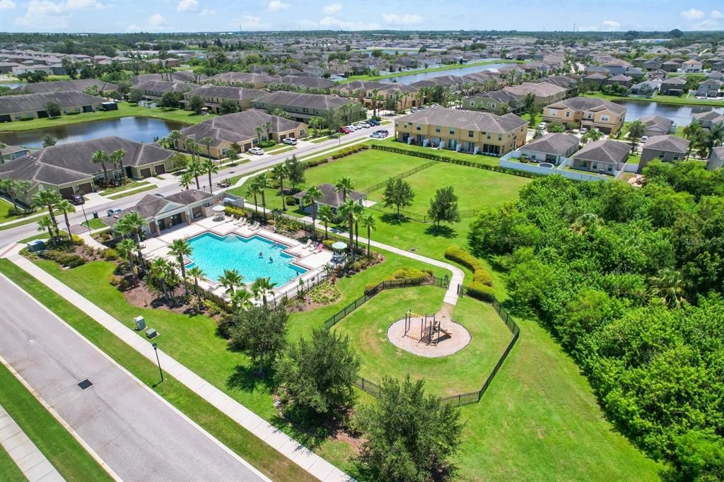 Active With Contract: $2,100 (3 beds, 2 baths, 1760 Square Feet)
