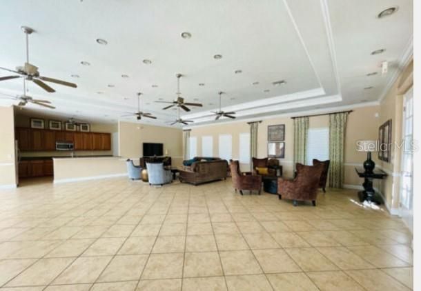 Active With Contract: $2,100 (3 beds, 2 baths, 1760 Square Feet)