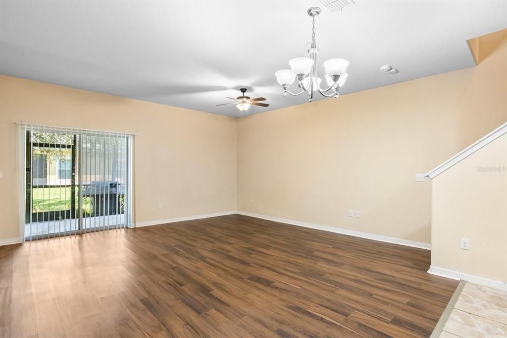 Active With Contract: $2,100 (3 beds, 2 baths, 1760 Square Feet)