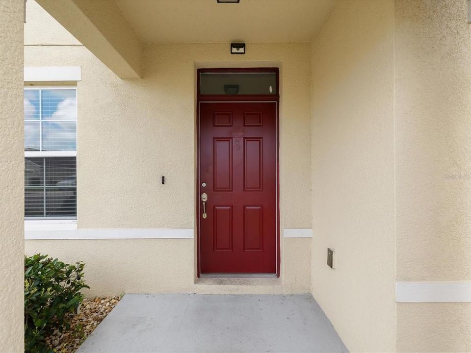 Active With Contract: $400,000 (5 beds, 3 baths, 2674 Square Feet)