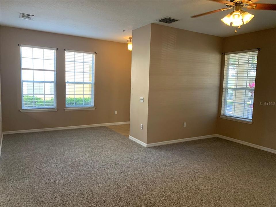 En Venta: $274,900 (3 camas, 2 baños, 1855 Pies cuadrados)