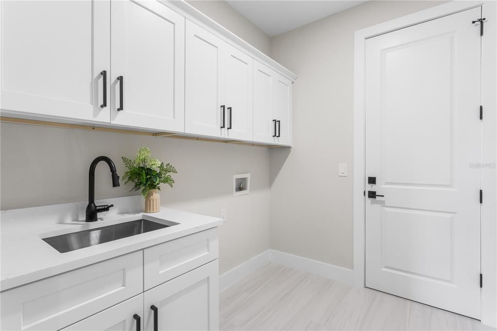 For Sale: $589,000 (4 beds, 3 baths, 2108 Square Feet)