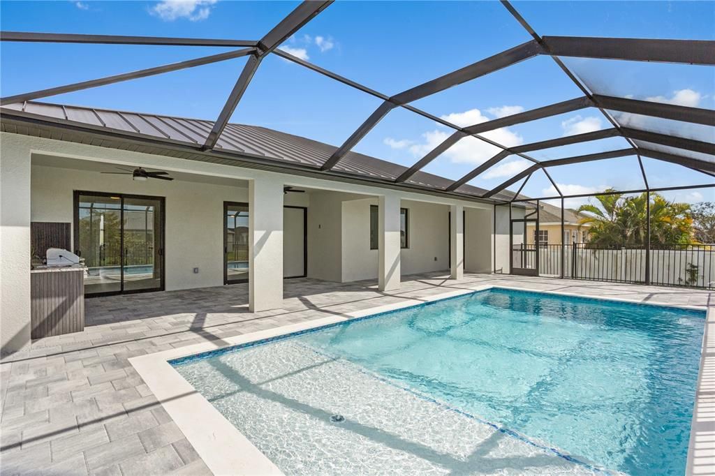 For Sale: $589,000 (4 beds, 3 baths, 2108 Square Feet)