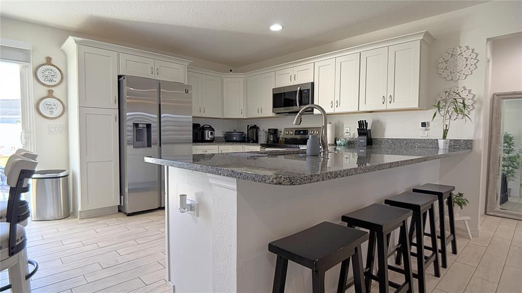 Active With Contract: $2,300 (4 beds, 2 baths, 1608 Square Feet)