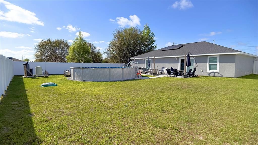 Active With Contract: $2,300 (4 beds, 2 baths, 1608 Square Feet)