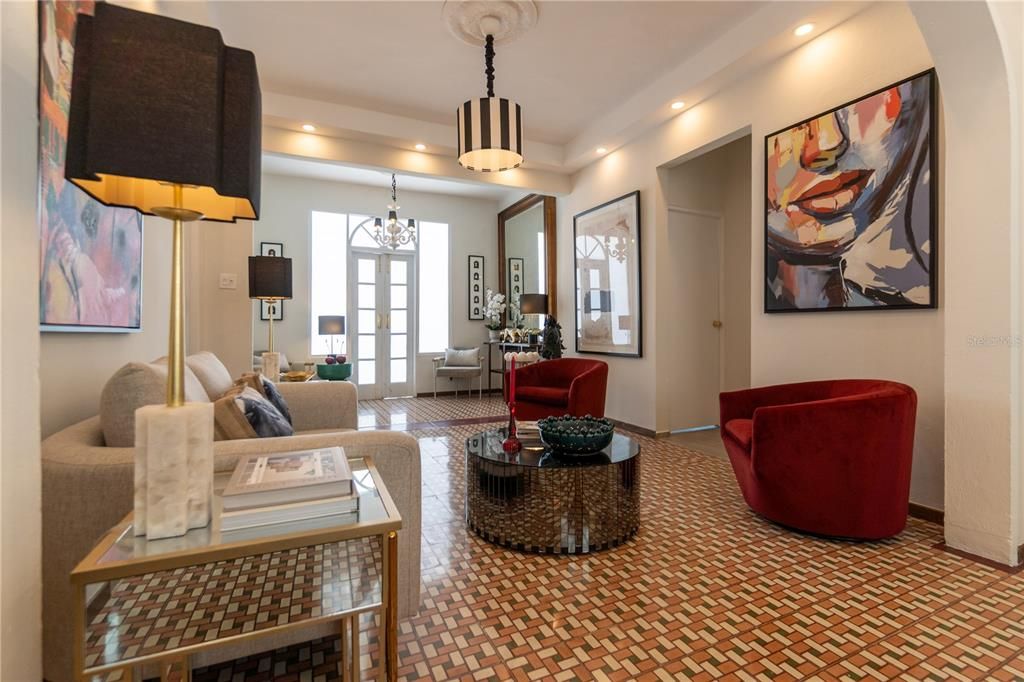 En Venta: $975,000 (3 camas, 2 baños, 0 Pies cuadrados)