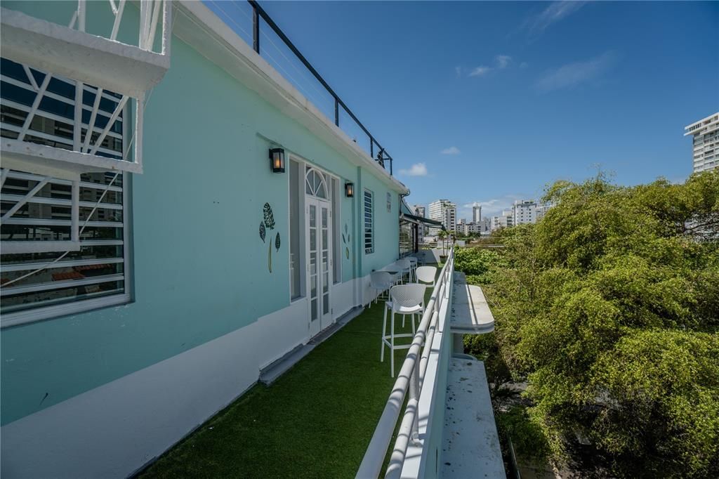 En Venta: $975,000 (3 camas, 2 baños, 0 Pies cuadrados)