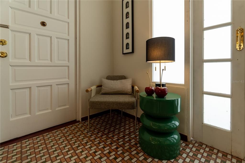 En Venta: $975,000 (3 camas, 2 baños, 0 Pies cuadrados)