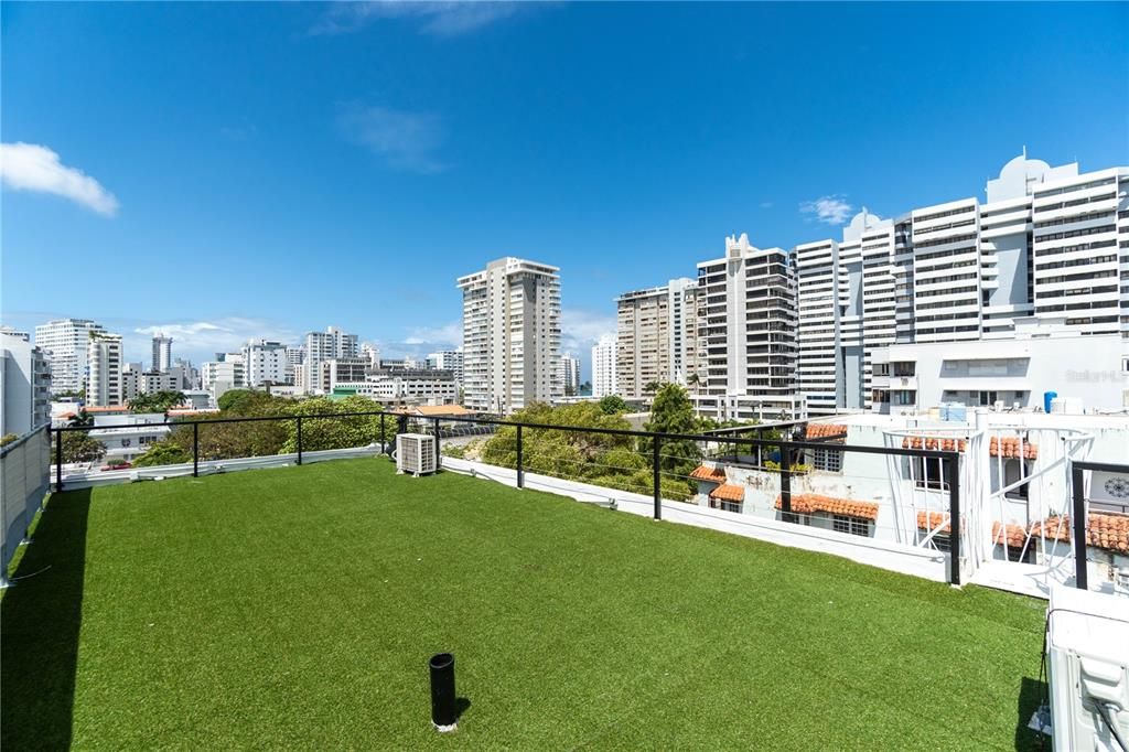 En Venta: $975,000 (3 camas, 2 baños, 0 Pies cuadrados)