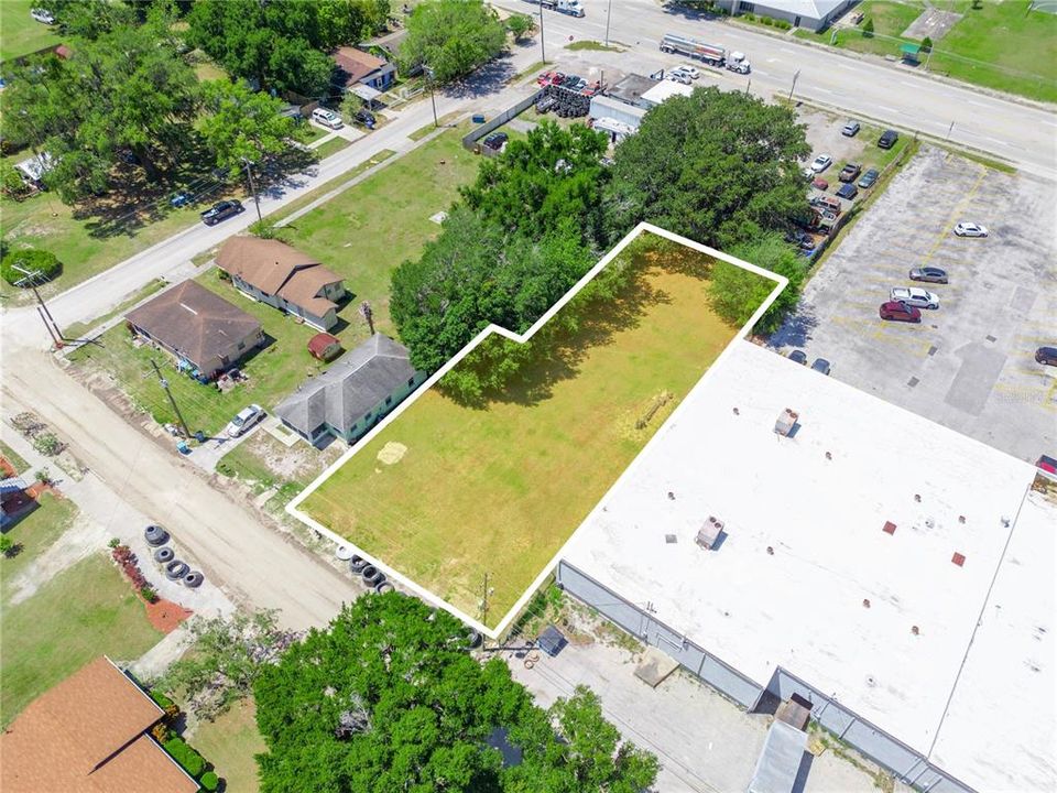 En Venta: $70,000 (0.35 acres)