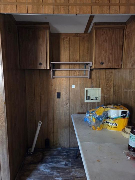На продажу: $119,000 (2 спален, 2 ванн, 924 Квадратных фут)
