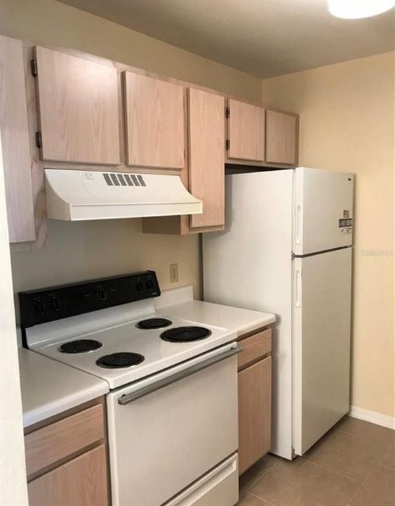 Activo con contrato: $155,000 (2 camas, 2 baños, 888 Pies cuadrados)