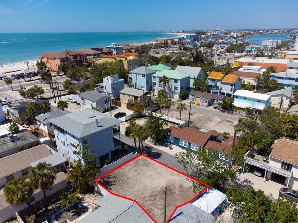 Active With Contract: $400,000 (0.07 acres)