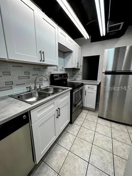 待售: $89,900 (2 贝兹, 2 浴室, 1292 平方英尺)