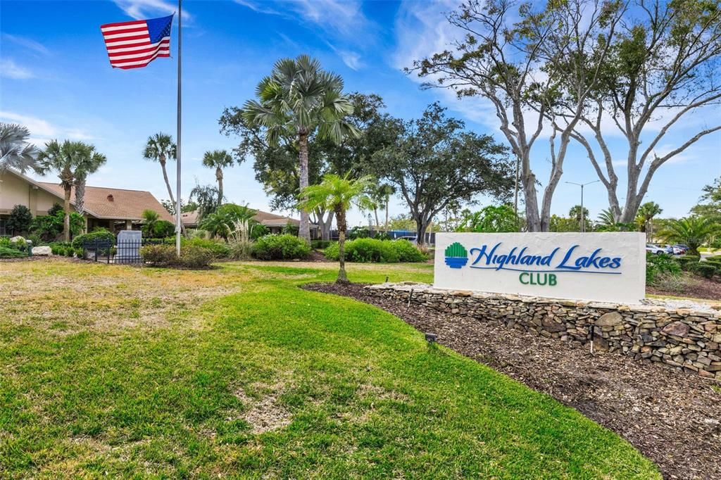 Active With Contract: $375,000 (2 beds, 2 baths, 1420 Square Feet)