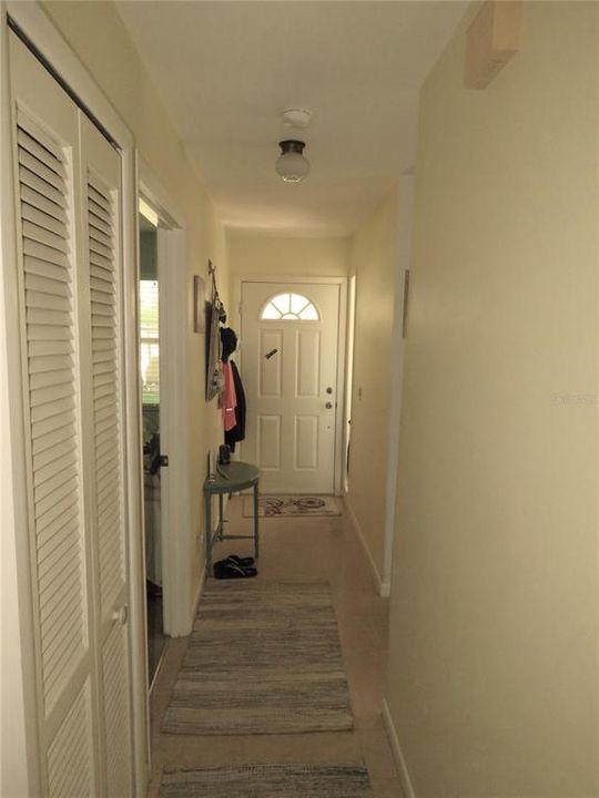 En Venta: $767,900 (4 camas, 0 baños, 2199 Pies cuadrados)