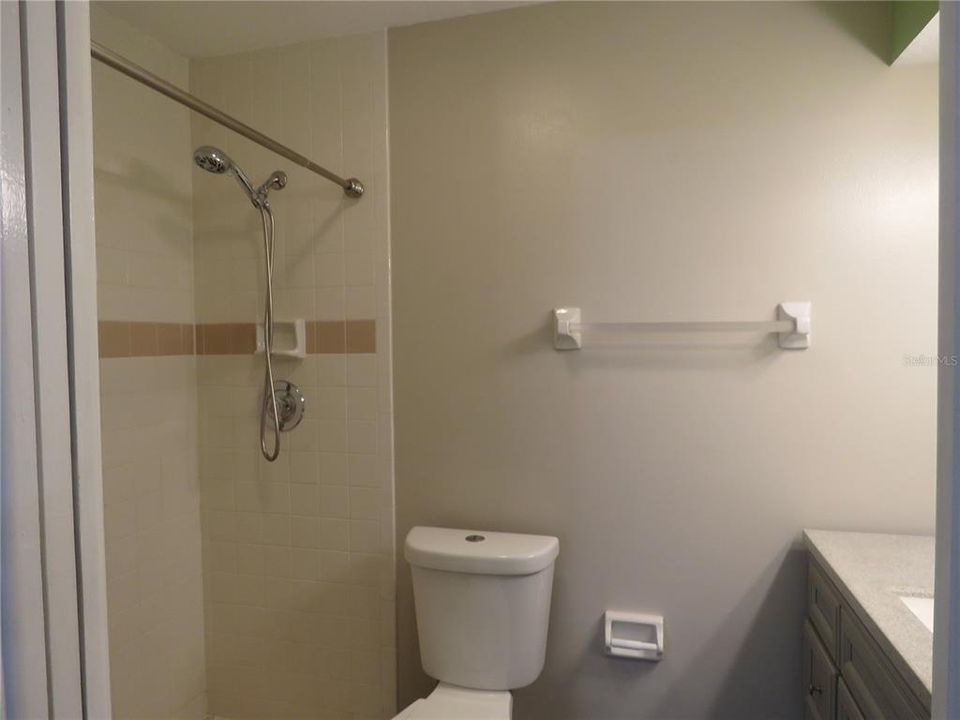 En Venta: $767,900 (4 camas, 0 baños, 2199 Pies cuadrados)