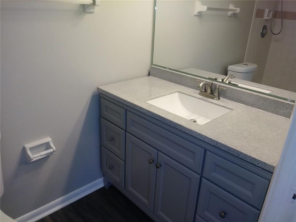 En Venta: $767,900 (4 camas, 0 baños, 2199 Pies cuadrados)