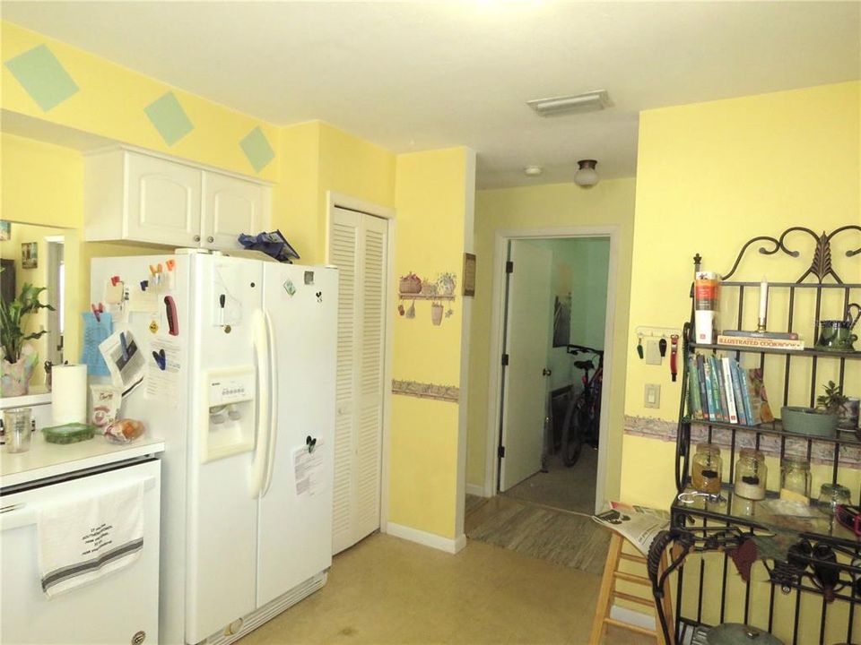 En Venta: $767,900 (4 camas, 0 baños, 2199 Pies cuadrados)