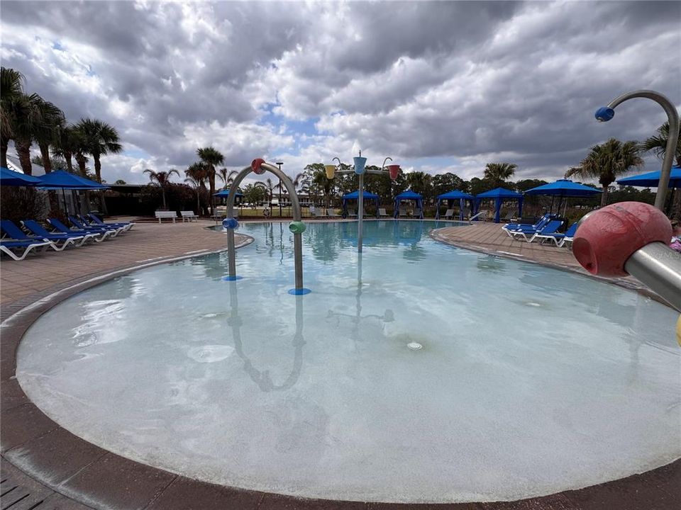 For Sale: $445,000 (4 beds, 2 baths, 2359 Square Feet)