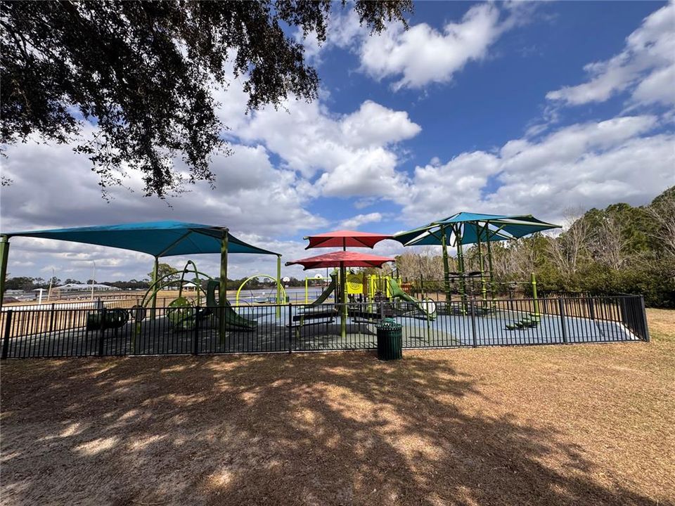 For Sale: $445,000 (4 beds, 2 baths, 2359 Square Feet)