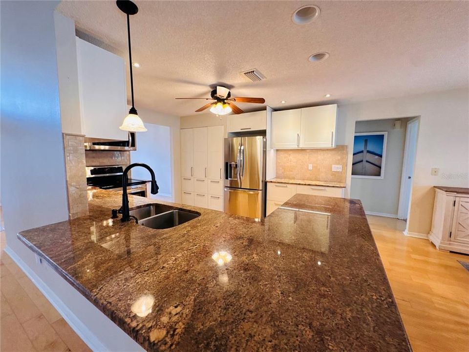 For Sale: $445,000 (4 beds, 2 baths, 2359 Square Feet)