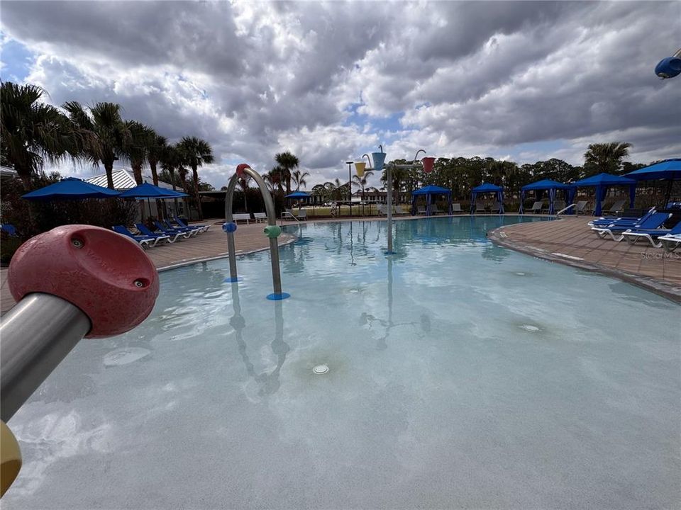 For Sale: $445,000 (4 beds, 2 baths, 2359 Square Feet)