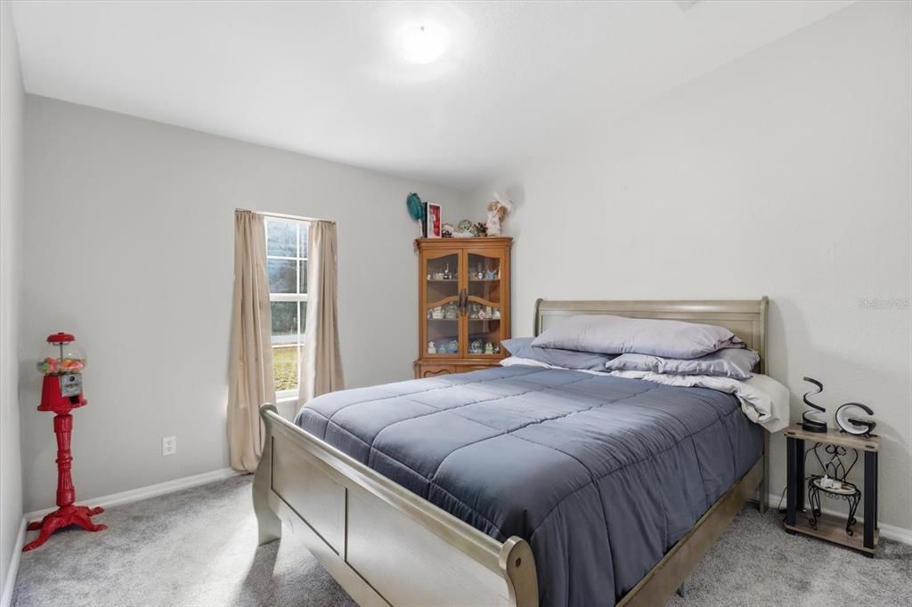 En Venta: $250,000 (4 camas, 2 baños, 1848 Pies cuadrados)