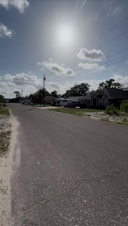 На продажу: $65,000 (0.38 acres)