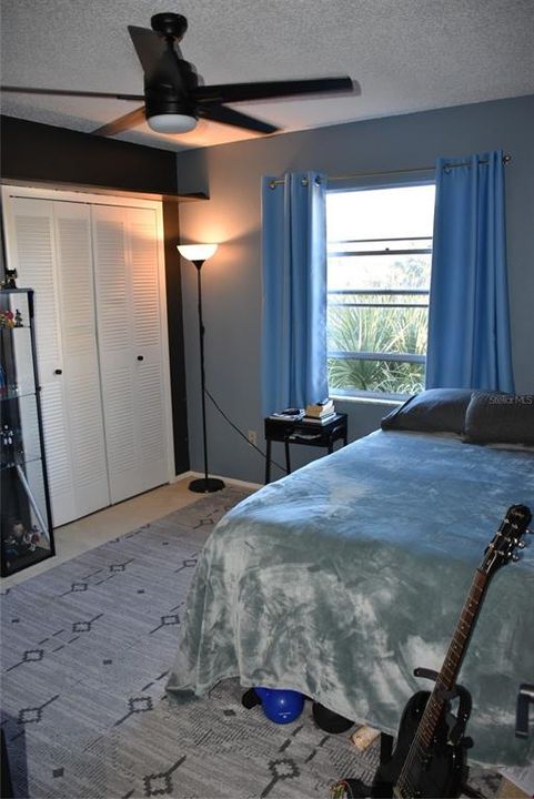 For Sale: $363,199 (4 beds, 2 baths, 1982 Square Feet)