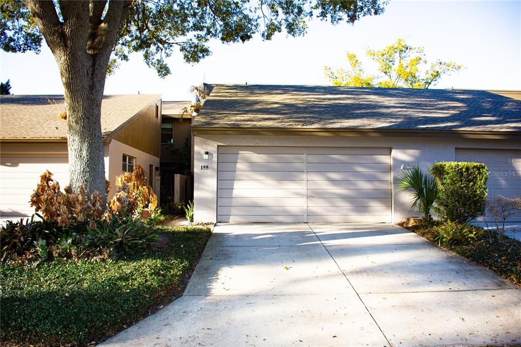 For Sale: $363,199 (4 beds, 2 baths, 1982 Square Feet)