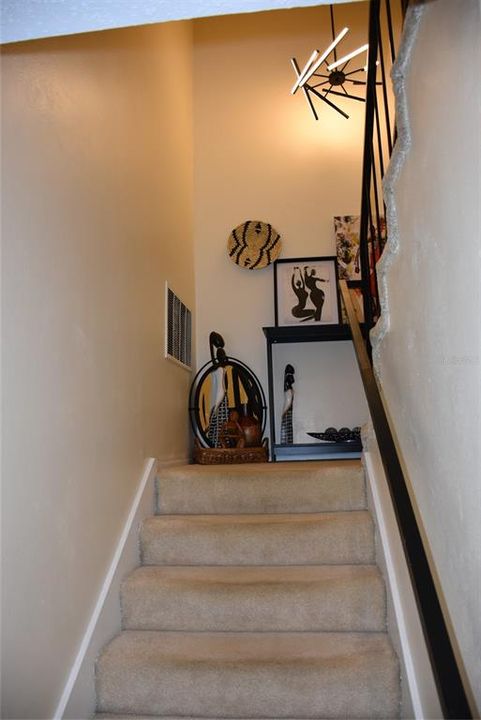 For Sale: $363,199 (4 beds, 2 baths, 1982 Square Feet)