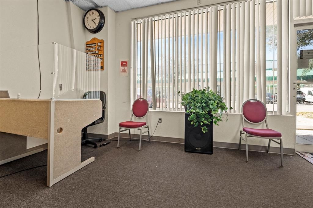 En Venta: $655,000 (0 camas, 0 baños, 1282 Pies cuadrados)