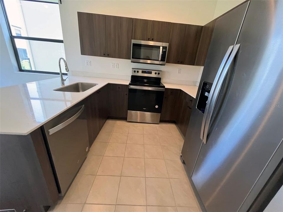En Renta: $2,200 (3 camas, 2 baños, 847 Pies cuadrados)