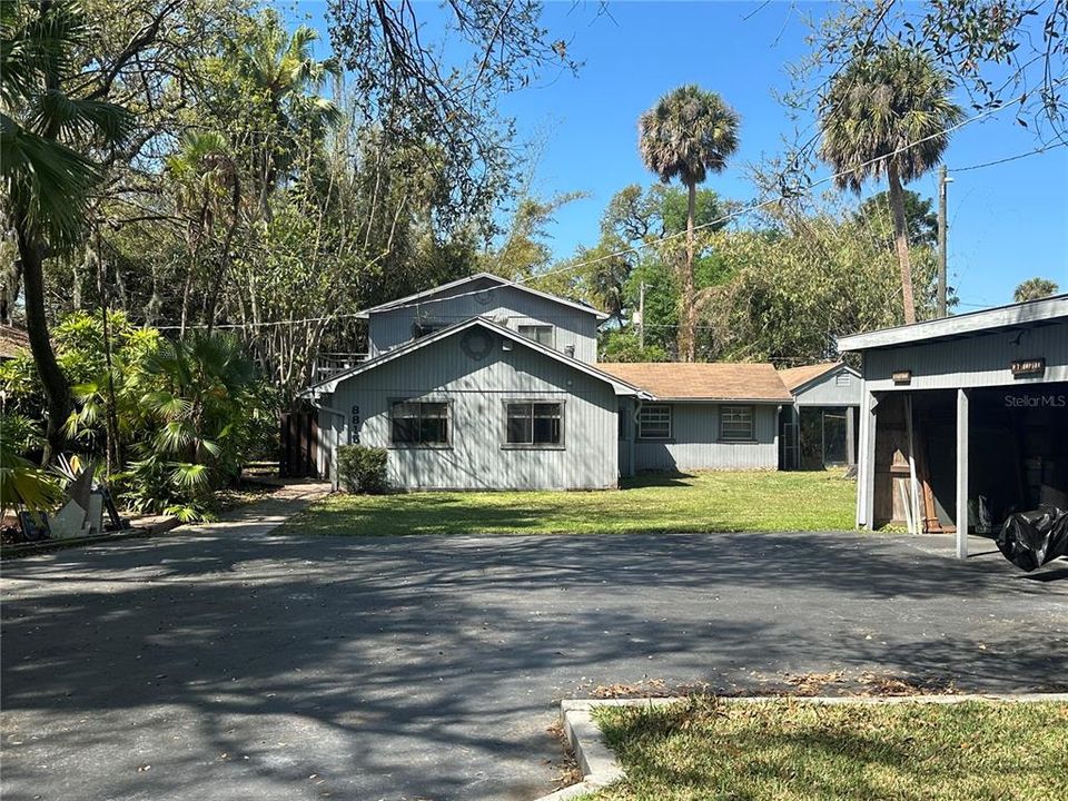 Vendido Recientemente: $100,000 (2 camas, 1 baños, 1956 Pies cuadrados)