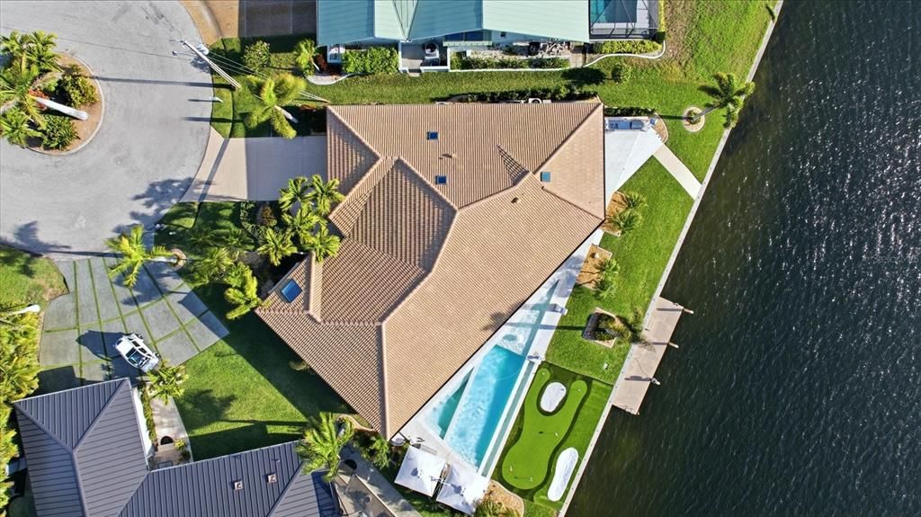 На продажу: $1,777,000 (3 спален, 3 ванн, 2565 Квадратных фут)