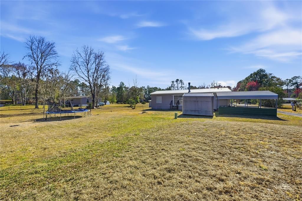For Sale: $339,900 (6 beds, 4 baths, 2526 Square Feet)