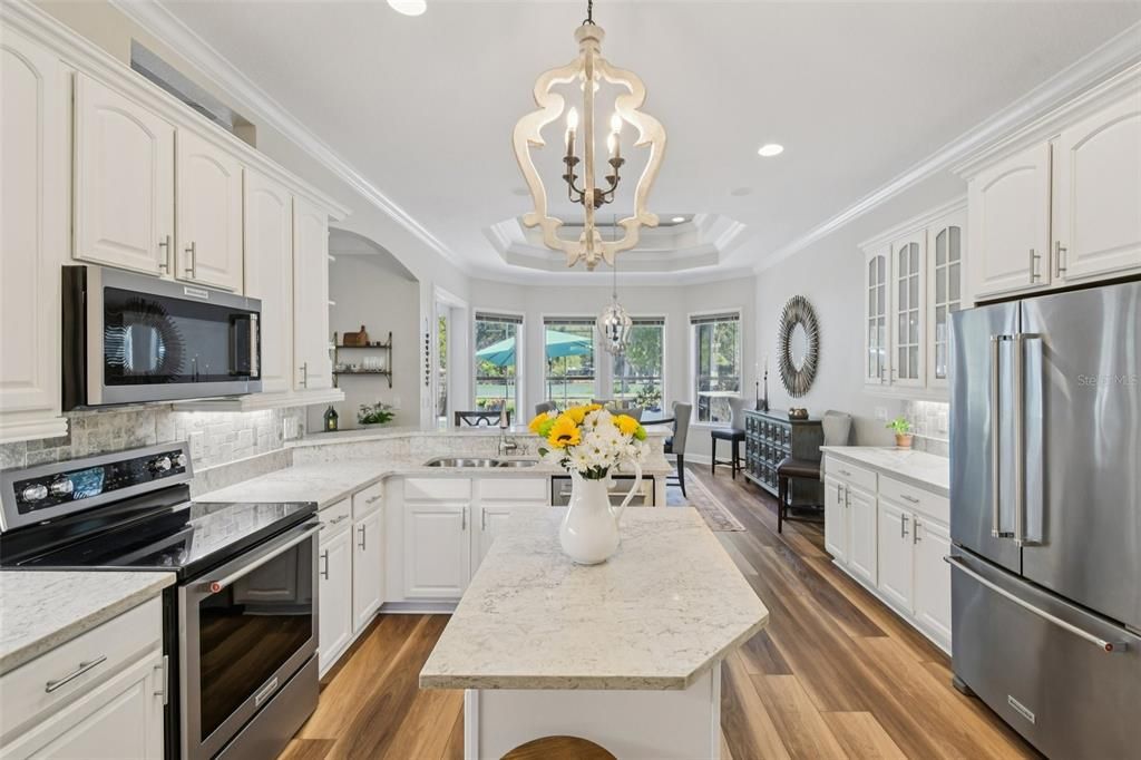 For Sale: $1,499,000 (4 beds, 3 baths, 2674 Square Feet)