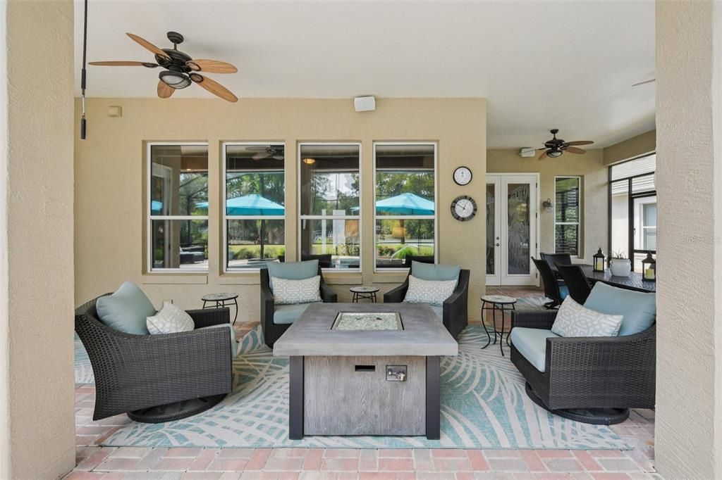For Sale: $1,499,000 (4 beds, 3 baths, 2674 Square Feet)